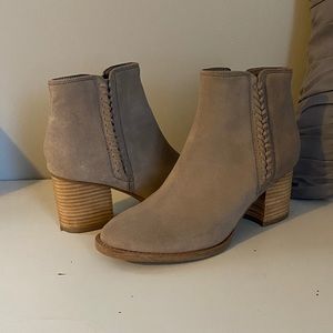 Blondo/Steve Madden Booties